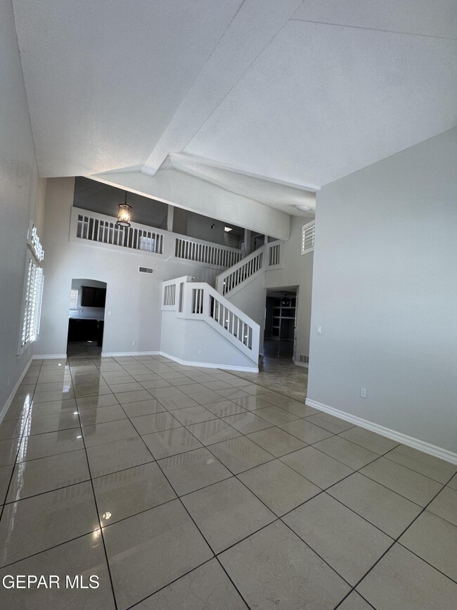 Building Photo - 485 Jeweled Mesa Ct