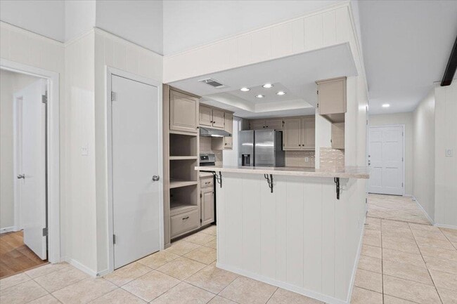 Building Photo - 7603 Brookhollow Cove
