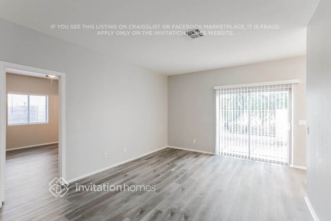 Foto del edificio - 833 E Minton St