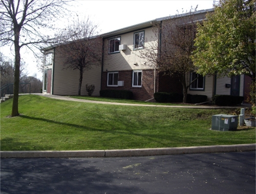 Primary Photo - Silver Creek Apartments