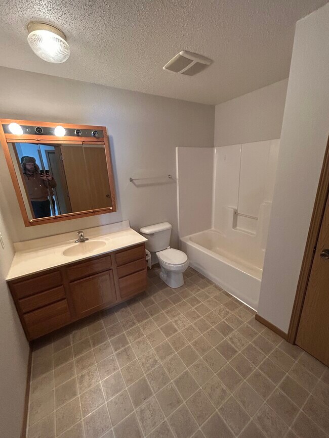 Foto del edificio - 150 Park Place