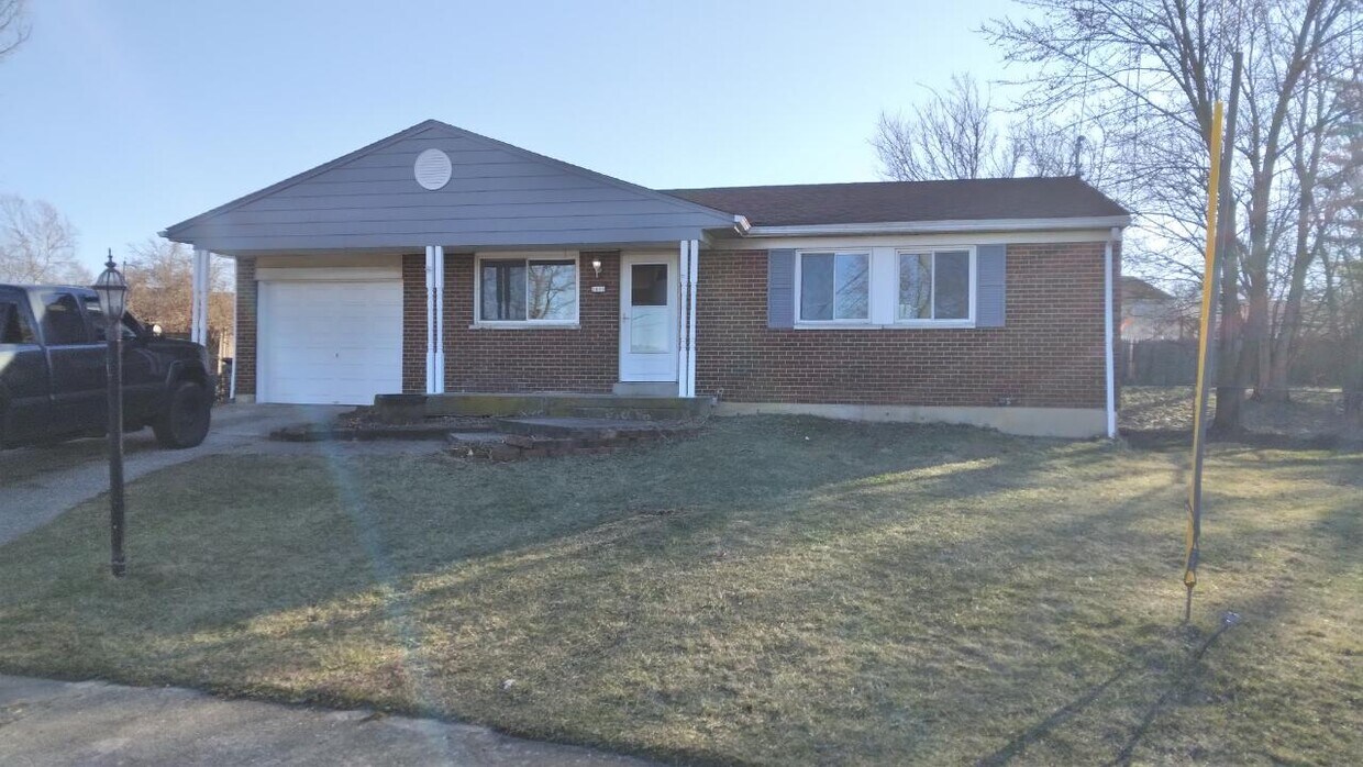 2499 Greensprings Ct, Cincinnati, OH 45231 House Rental in Cincinnati