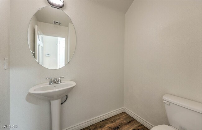 Foto del edificio - 9194 Red Knoll St