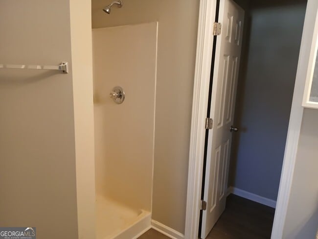 Building Photo - 5190 Hanover St