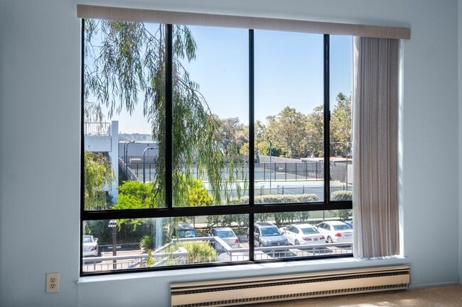 Sunny South-Facing Watergate Studio! - Sunny South-Facing Watergate Studio! Apartment