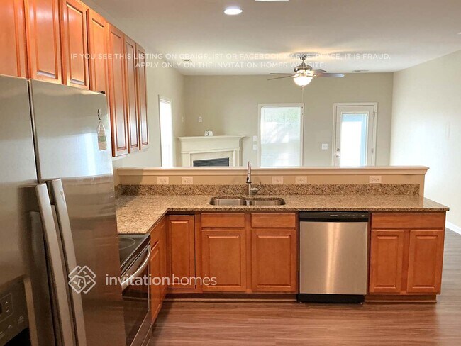Foto del edificio - 927 Spring Meadow Dr