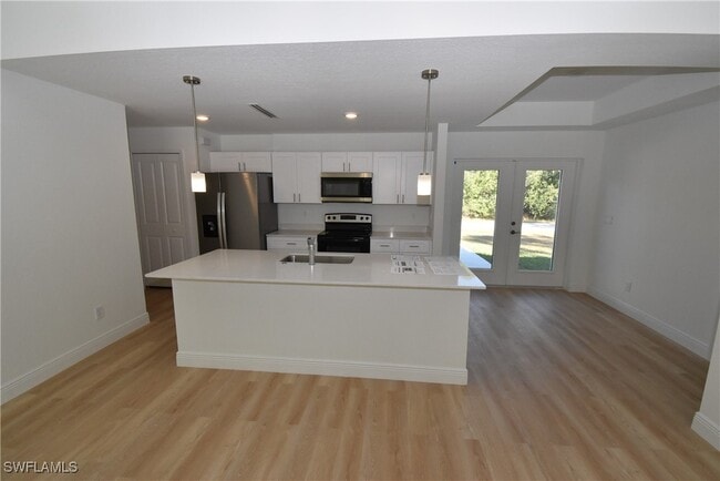 Building Photo - 5221 Mojave Ave