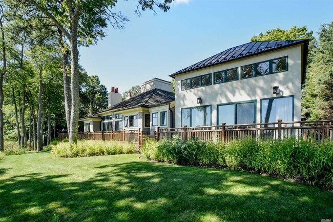Foto del edificio - 21 Quantuck Bay Ln