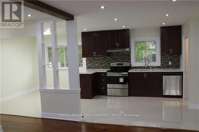 Building Photo - 433 Rossland Rd W