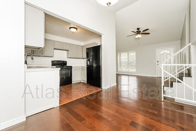 Foto del edificio - 19779 E Dartmouth Ave