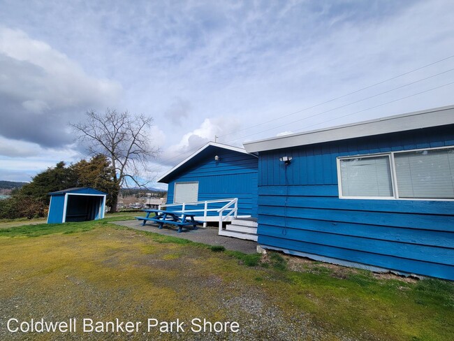 Building Photo - 3 br, 1.5 bath House - 2091 NW Bucklin Hil...