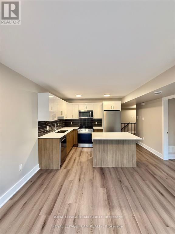 Building Photo - 342 Fifth Ave