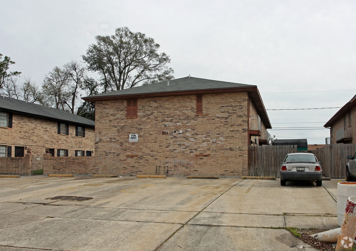 10091013 Dimarco Dr, Marrero, LA 70072 Apartments in Marrero, LA