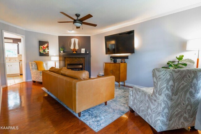 Foto del edificio - Beautiful 4-Bedroom Home in Desirable Wrens Creek Subdivision