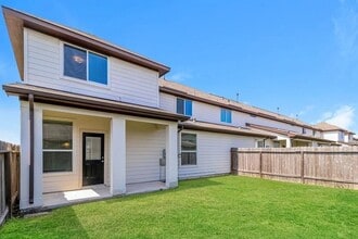 Building Photo - 12214 Roy Mix Bohn Lane