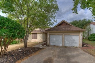 Building Photo - 1710 Woodwind Ln