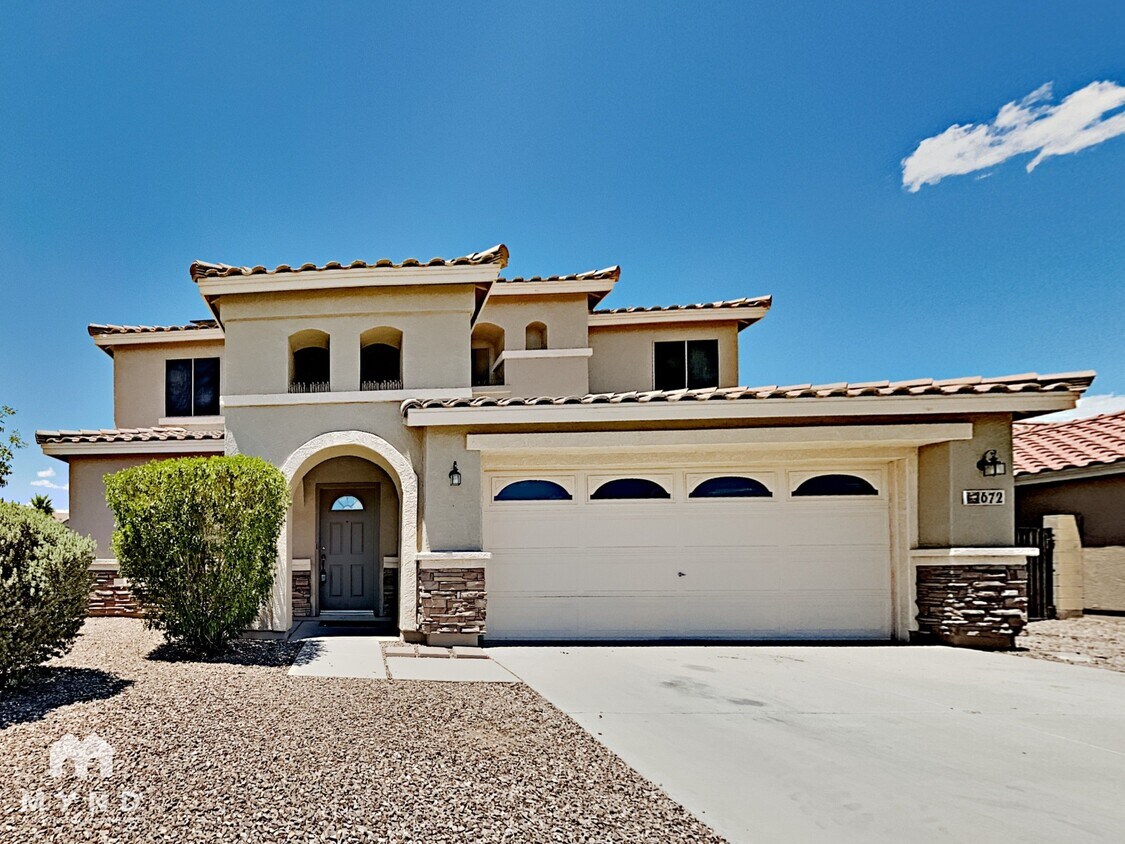 Foto principal - 672 W Barrus St