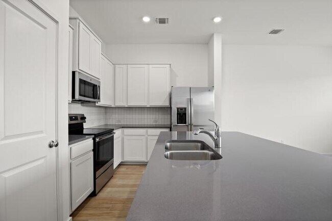 Foto del edificio - 3 bedroom in Austin TX 78660