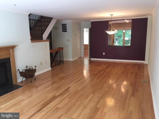 Primary Photo - 11520 Sunder Ct