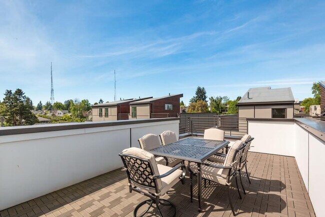 Foto del edificio - 2116 3rd Ave N