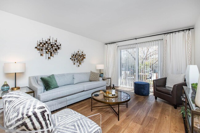 Foto del edificio - Gazebo Apartments