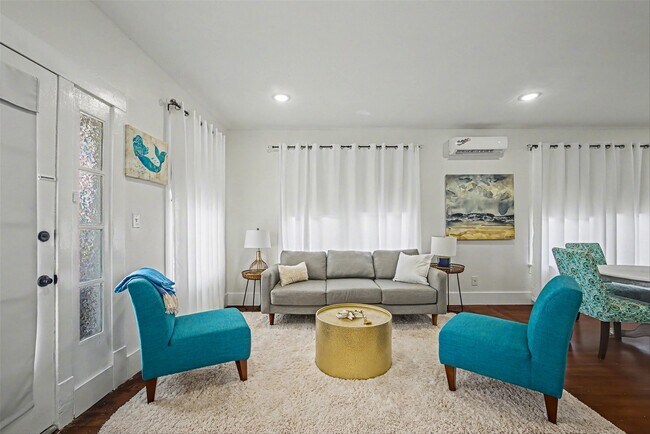 Building Photo - 1912 37th St