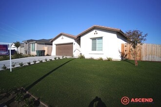 Building Photo - 1018 Warwickshire Ave