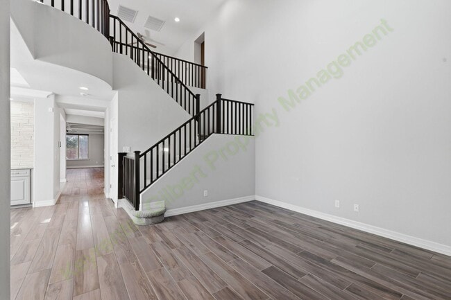 Building Photo - Stunning Gilbert Home in Morrison Ranch – Modern Living in a Prime Location!