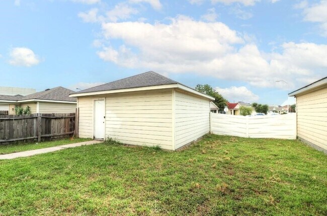 Foto del edificio - 19603 Green Chase Ln