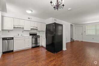 Building Photo - 61 Faris Cir
