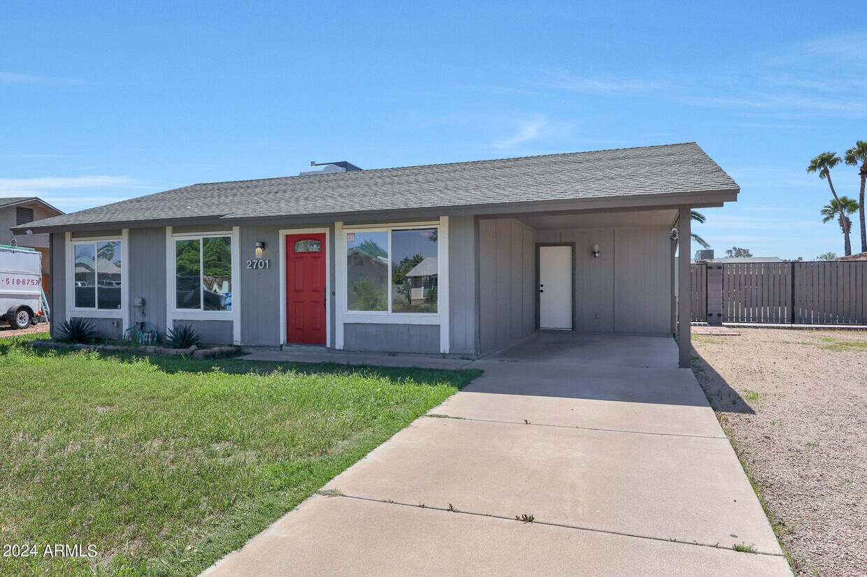Primary Photo - 2701 E Villa Rita Dr