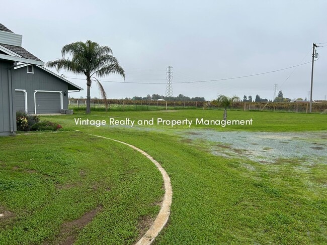 Foto del edificio - Available Soon!! Extra Big 5 Bedroom Country Home That You Have To See!!!