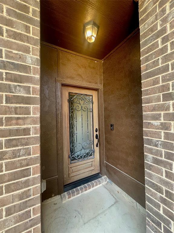 Building Photo - 5047 Venecia Way