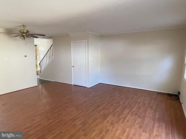 Building Photo - 1664 Yorktown Ct