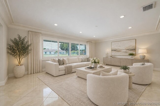 Foto del edificio - 408 S Country Club Dr