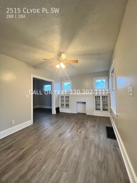 Building Photo - Two bedroom property ready to rent - lots ...