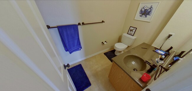 Building Photo - 3D Tour Available - Beautiful Town Home + ...