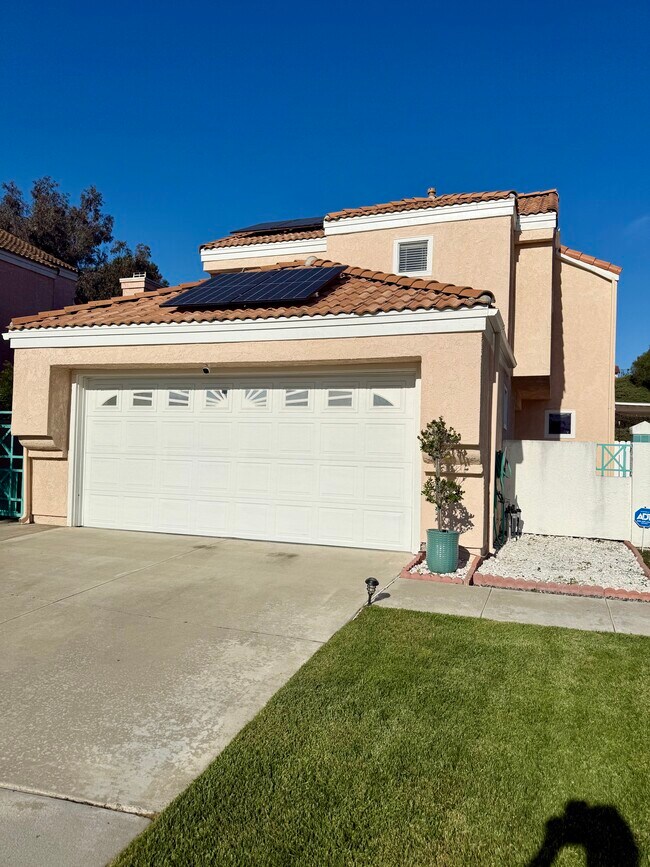 Foto del edificio - 5160 Baywood Cir