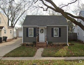 Building Photo - 1430 Copeland Ave