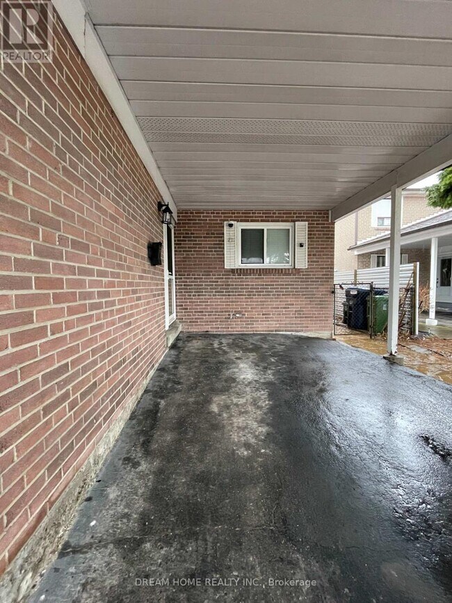 Photo du bâtiment - 83 Painswick Crescent