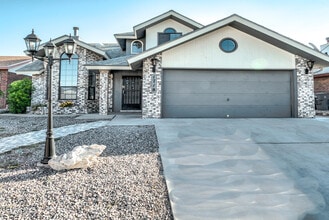 Building Photo - 1718 Mitchell Jones Dr