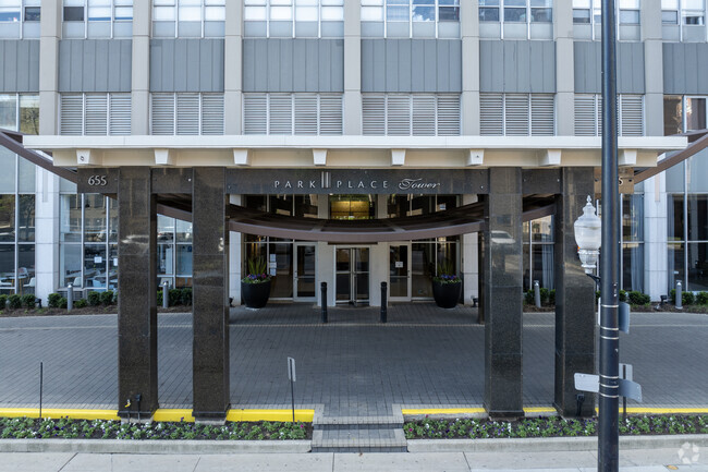 Entrance - Park Place Tower