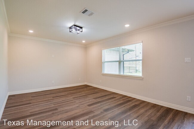 Foto del edificio - 3 br, 2 bath House - 3462 Coronado Court