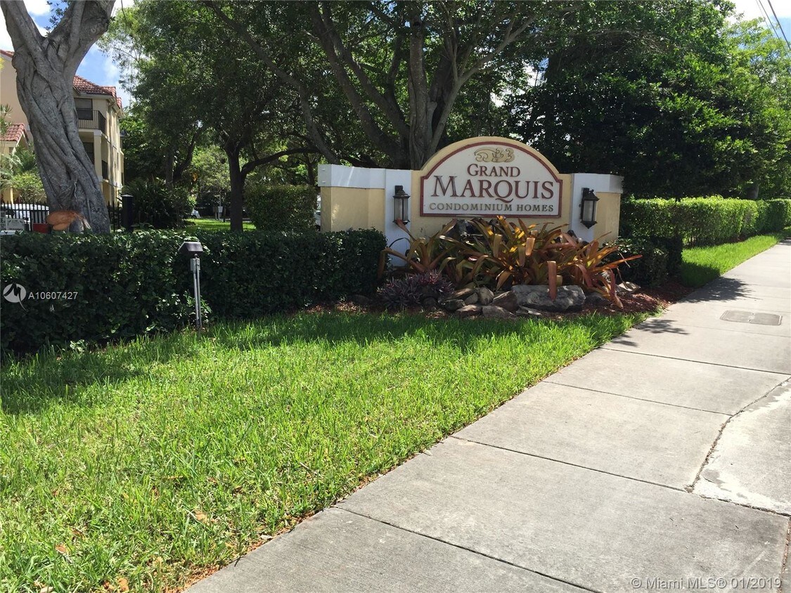 10141 W Sunrise Blvd, Plantation, FL 33322 Condo for Rent in Plantation, FL