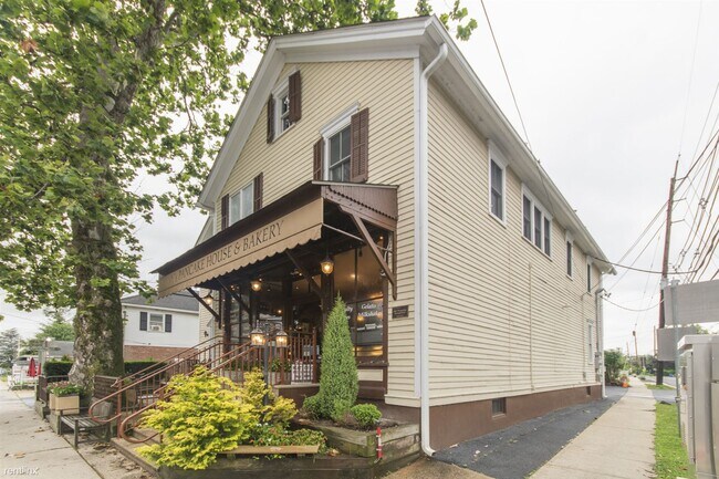 Foto del edificio - 3 br, 1 bath House - 4581 Route 27 Unit 2