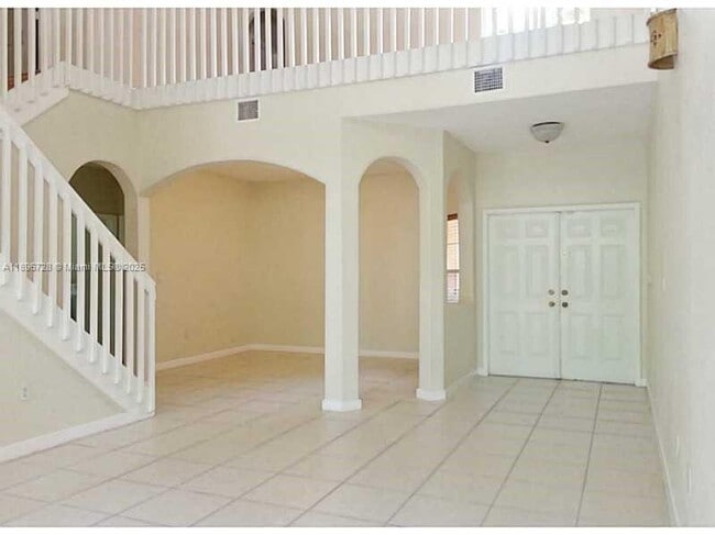 Building Photo - 11324 NW 54th Terrace
