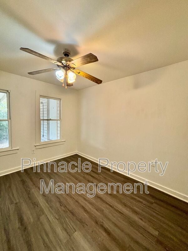 Building Photo - 1307 Bertha St