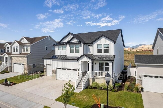 Building Photo - 14092 S Overwatch Dr