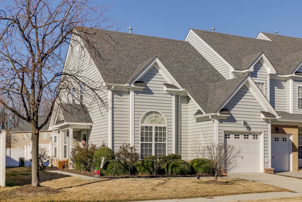 Primary Photo - 4023 Abercorn Dr