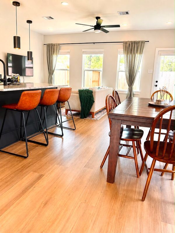 Foto del edificio - 4309 Shelby Cir